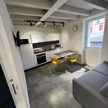 La Casa Incartata Apartment