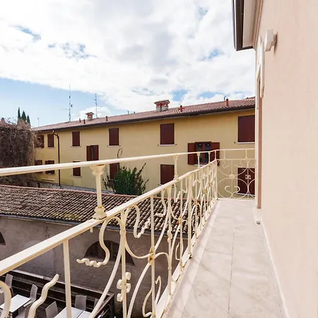 Апартаменты La Casa Incartata *